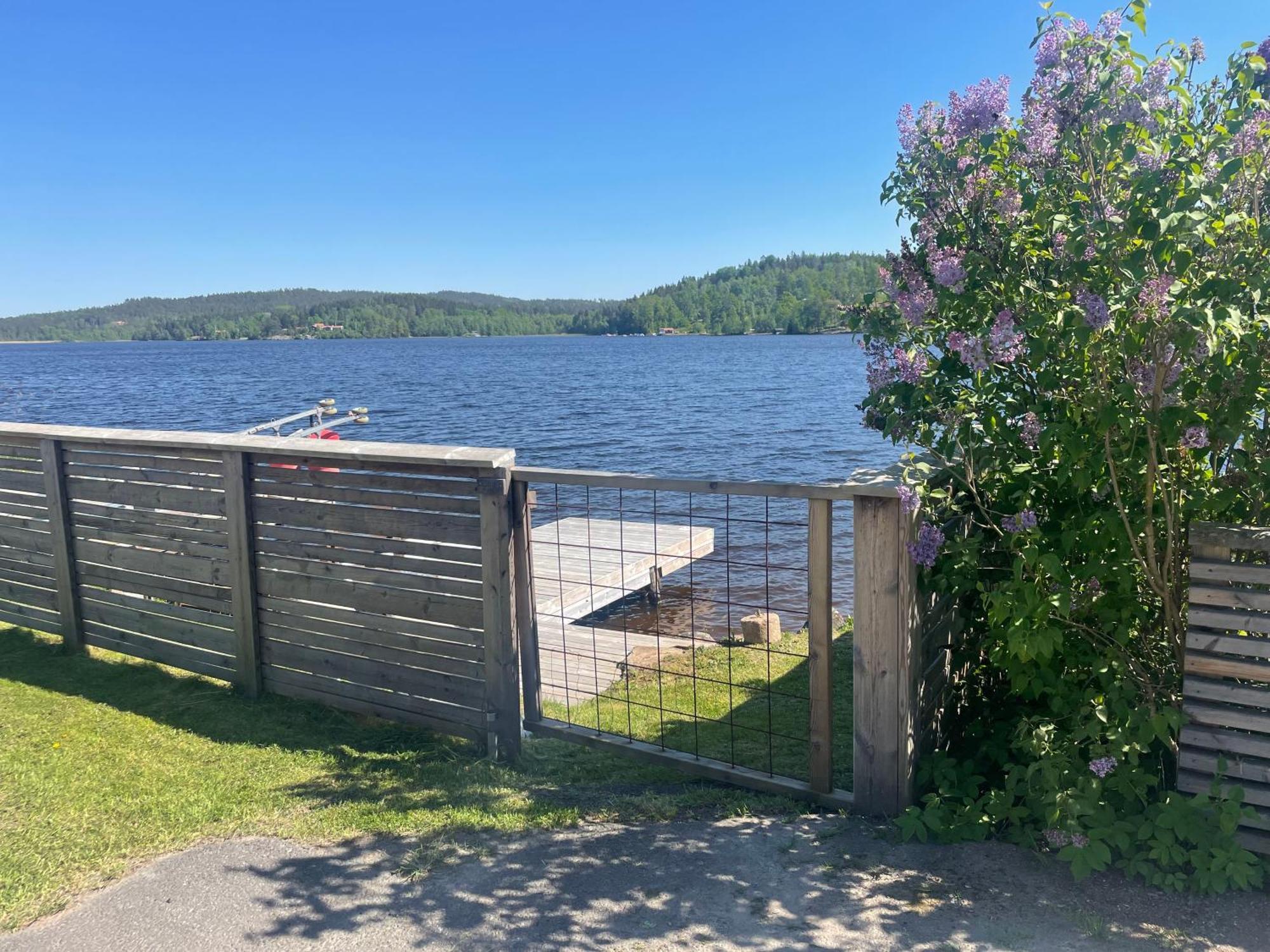 New House By The Lake Bunn & Private Bathing Jetty Gränna エクステリア 写真